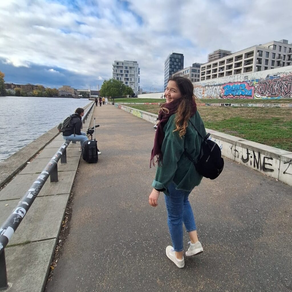 4f7ae50e e8ce 4131 a406 13681bea2964