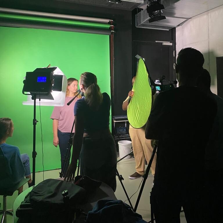 f298d5b4 9167 4d32 8e43 cac0df5d0d34